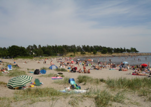 RIngshaug stranden i Tønsberg, en vakker sommerdag.